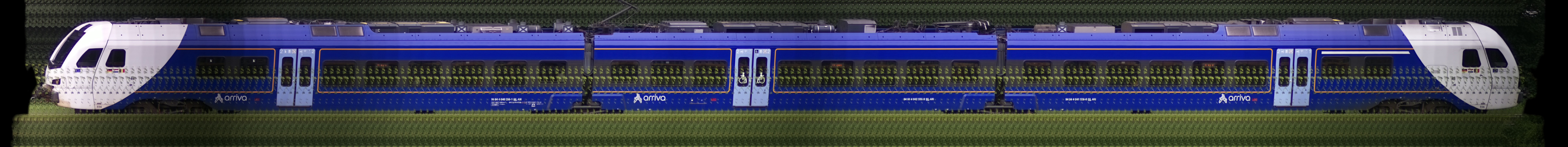 There should be a train photo here :'(