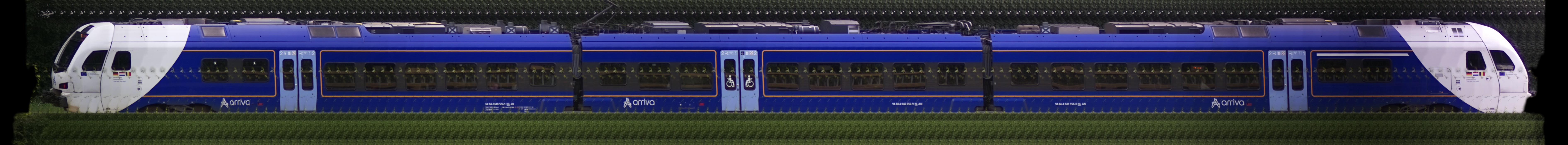 There should be a train photo here :'(