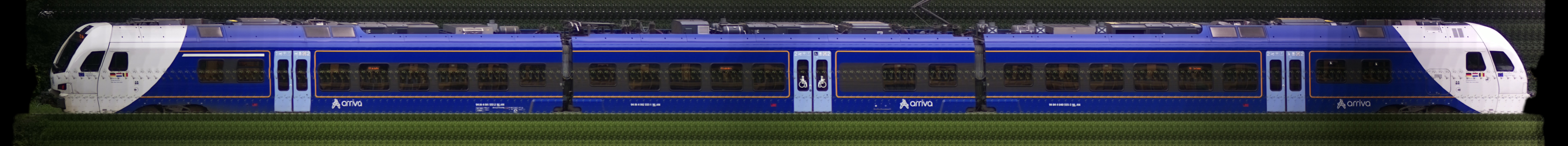 There should be a train photo here :'(