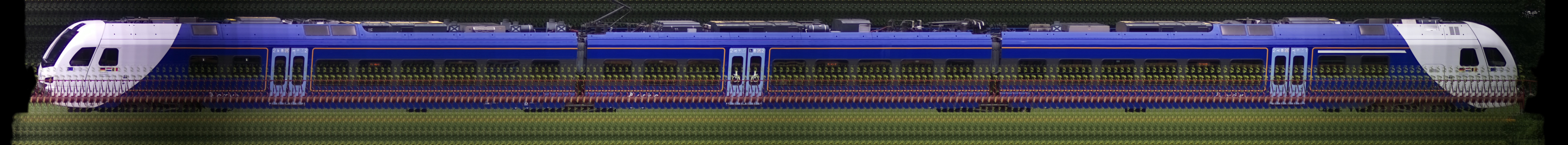 There should be a train photo here :'(