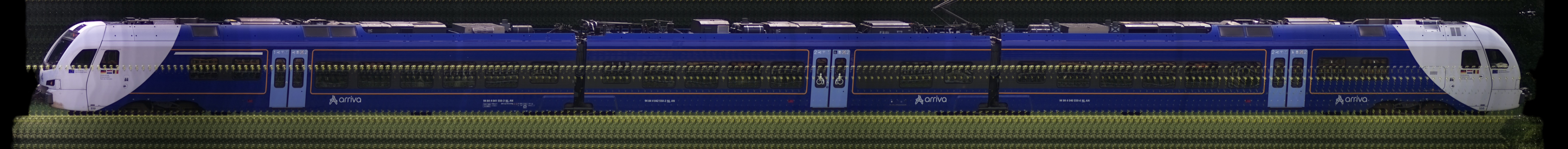 There should be a train photo here :'(