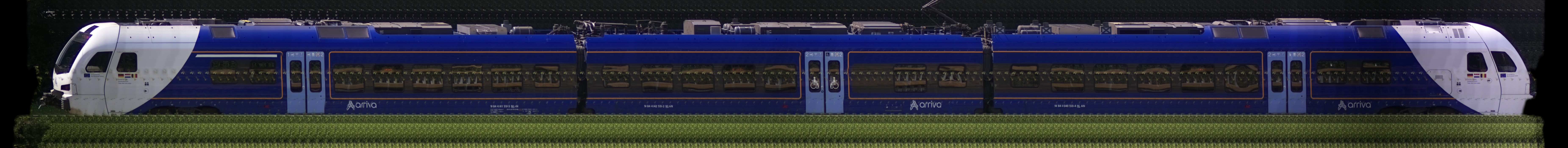 There should be a train photo here :'(
