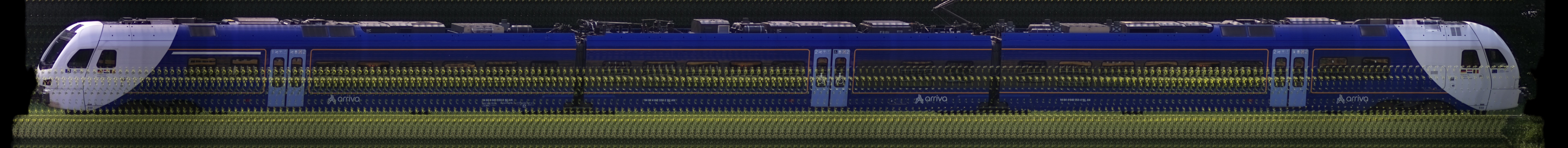 There should be a train photo here :'(
