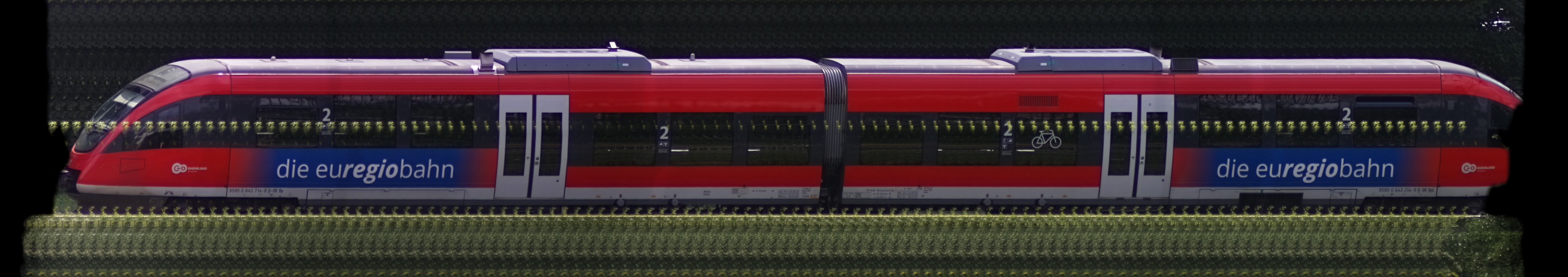 There should be a train photo here :'(