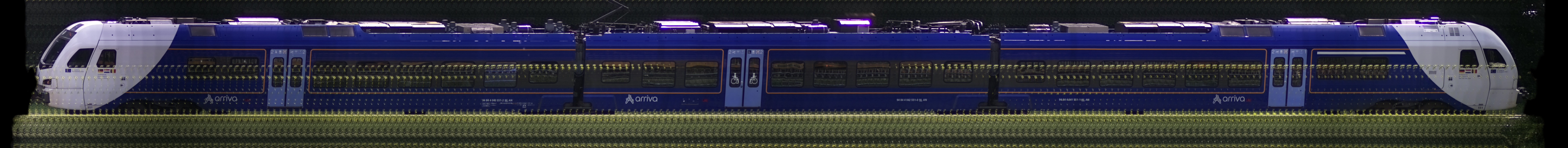 There should be a train photo here :'(
