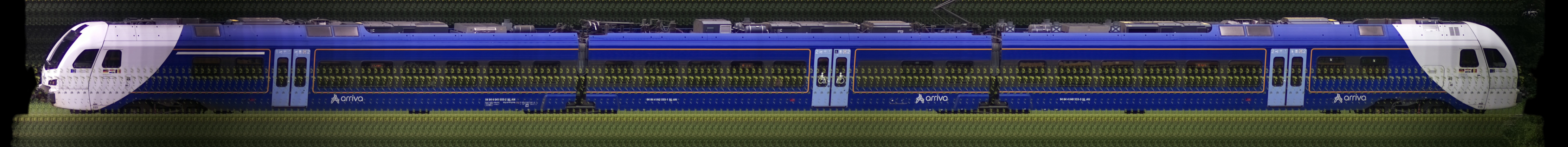 There should be a train photo here :'(
