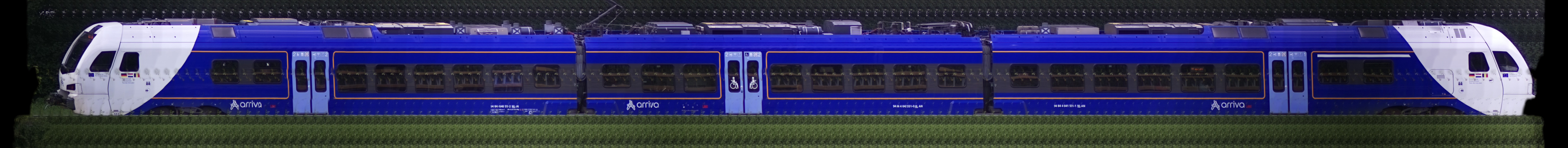 There should be a train photo here :'(