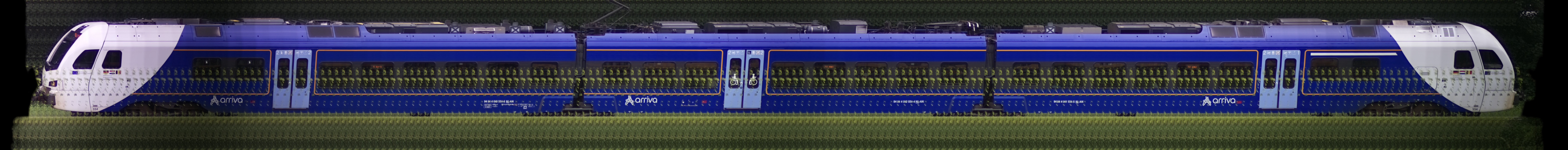 There should be a train photo here :'(