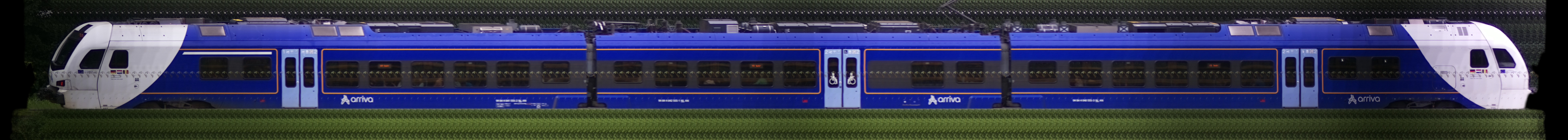 There should be a train photo here :'(