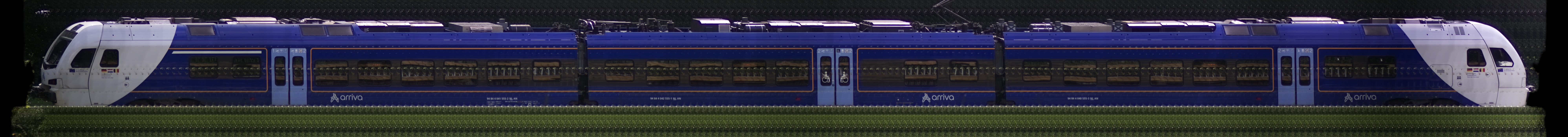 There should be a train photo here :'(