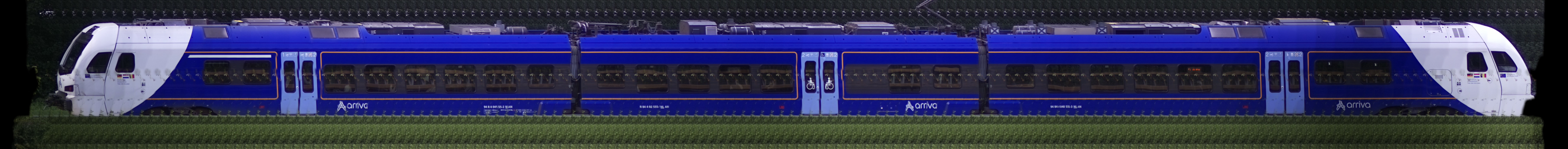 There should be a train photo here :'(