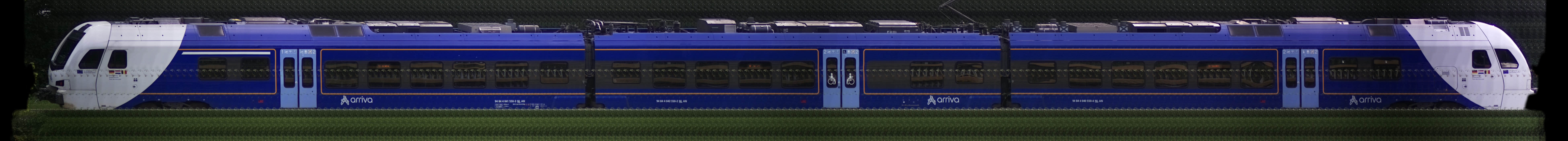 There should be a train photo here :'(