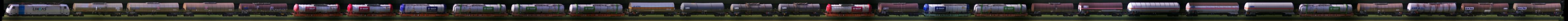 There should be a train photo here :'(
