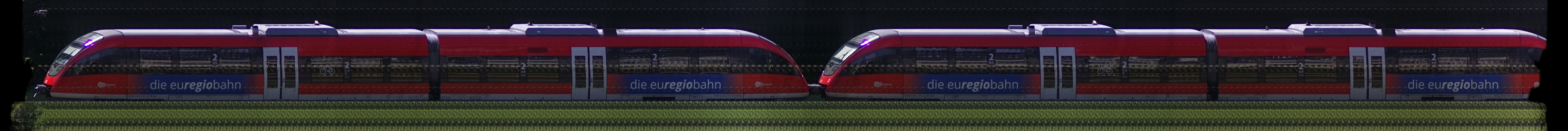 There should be a train photo here :'(