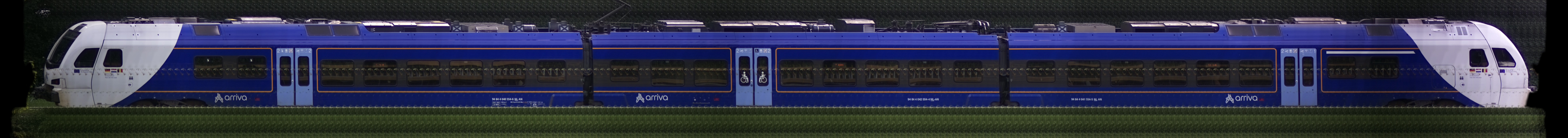 There should be a train photo here :'(