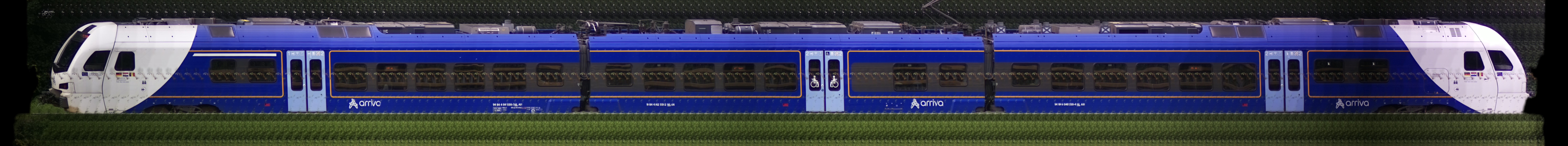 There should be a train photo here :'(