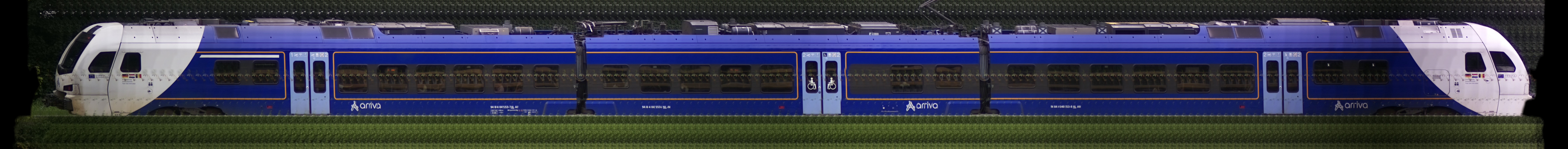 There should be a train photo here :'(