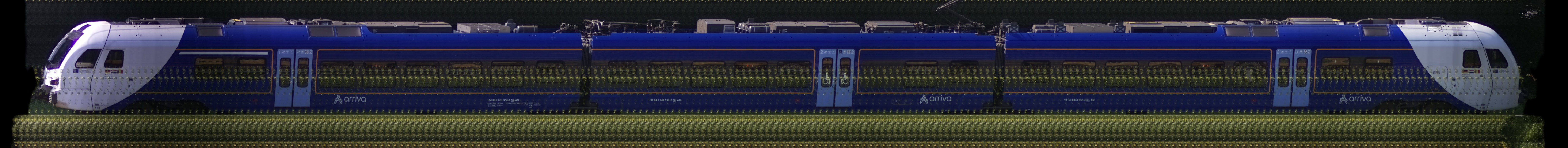 There should be a train photo here :'(