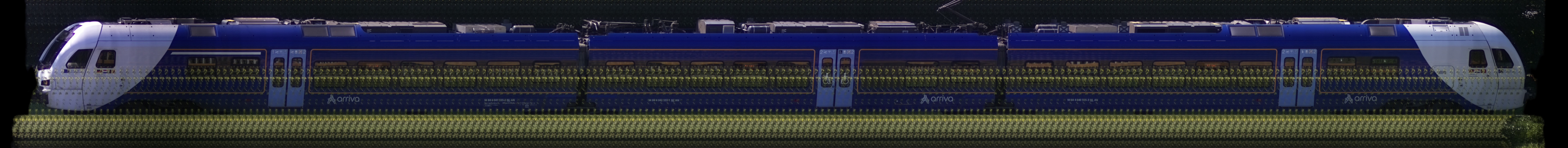 There should be a train photo here :'(