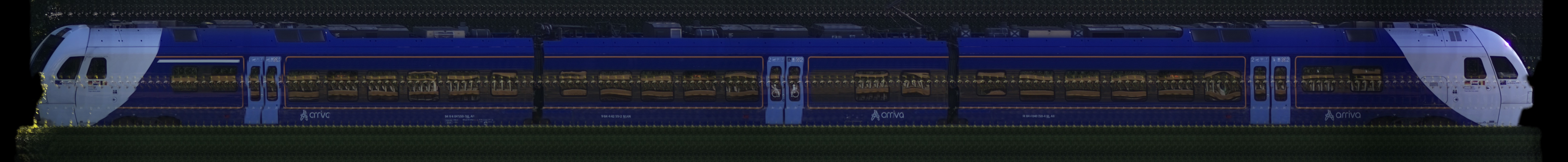 There should be a train photo here :'(