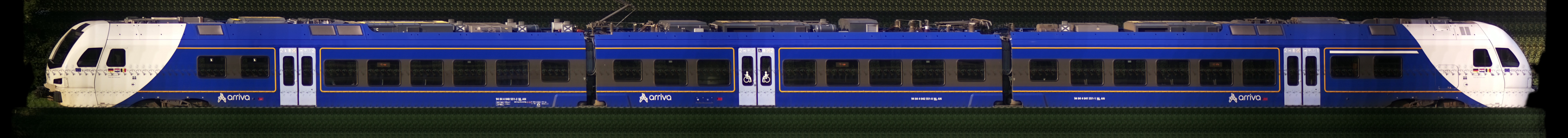 There should be a train photo here :'(