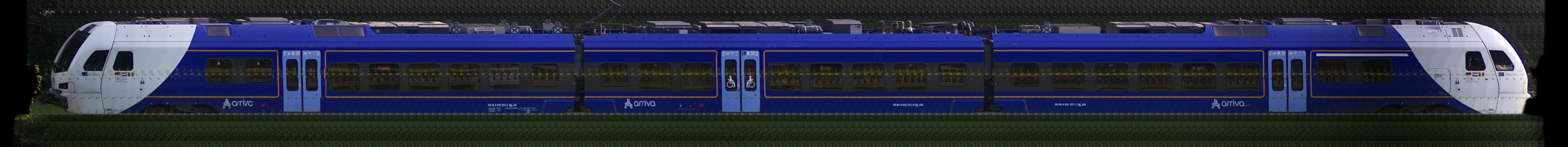 There should be a train photo here :'(
