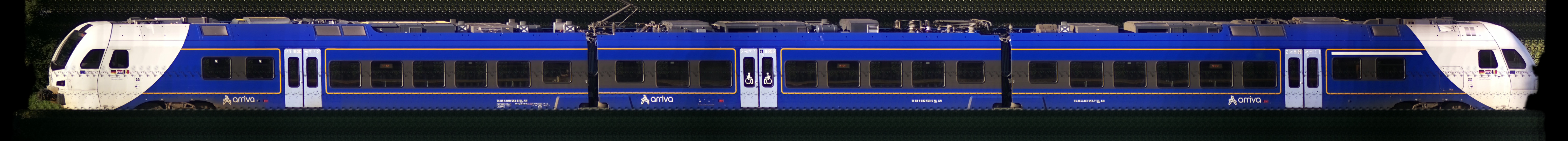 There should be a train photo here :'(