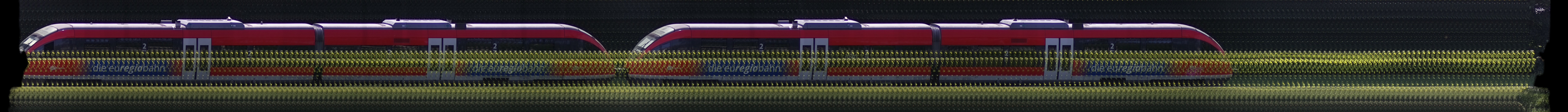 There should be a train photo here :'(