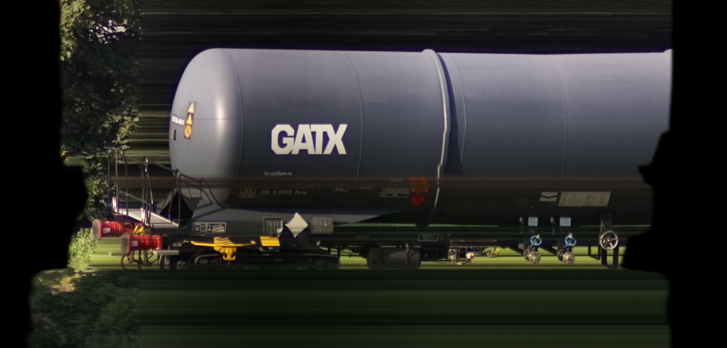 There should be a train photo here :'(
