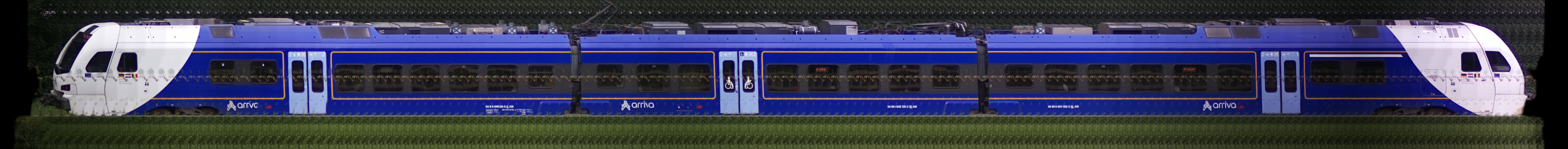 There should be a train photo here :'(