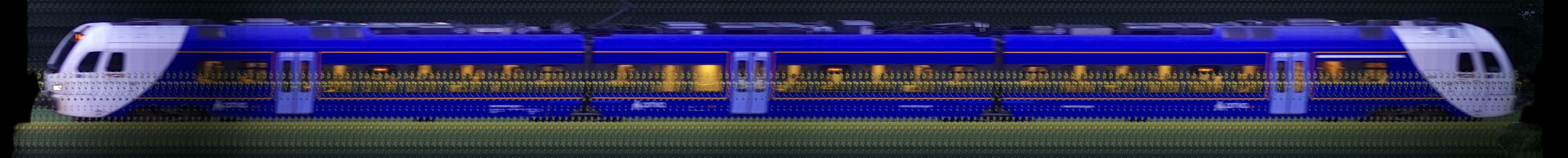 There should be a train photo here :'(