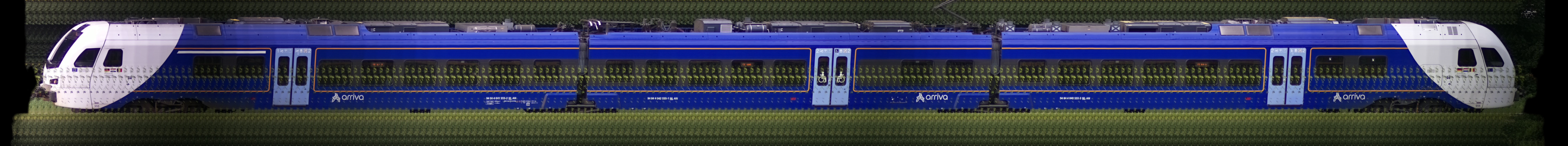 There should be a train photo here :'(