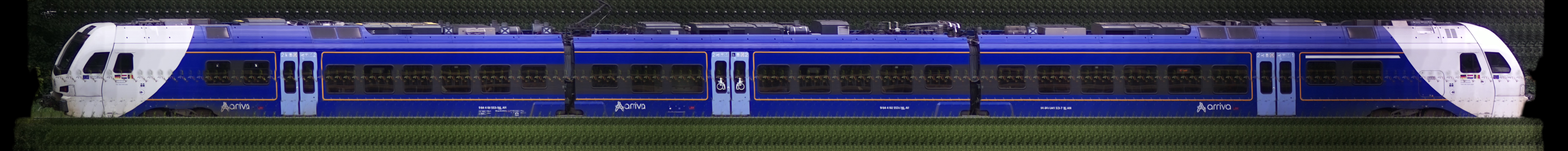 There should be a train photo here :'(