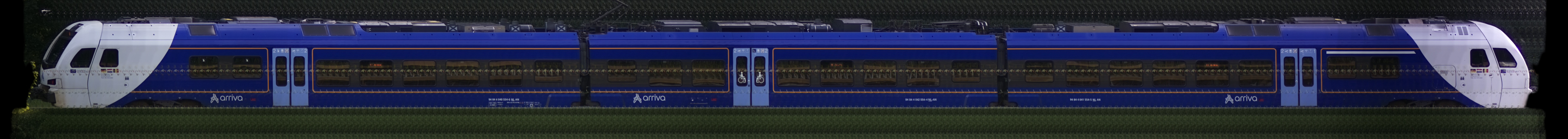 There should be a train photo here :'(