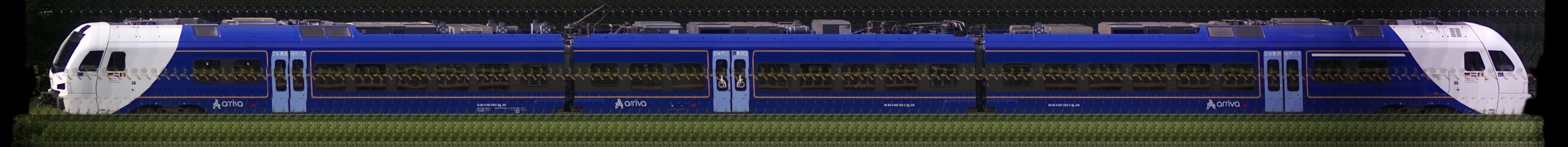 There should be a train photo here :'(