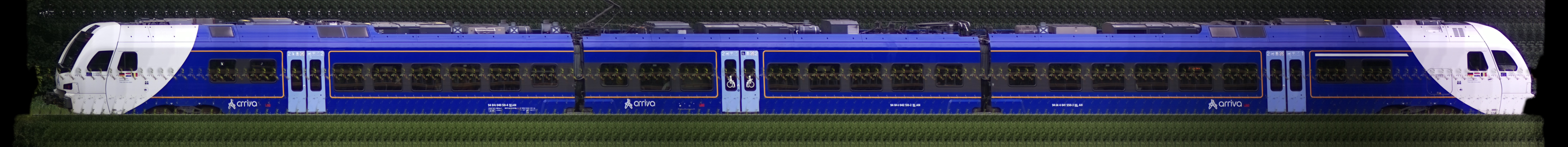 There should be a train photo here :'(