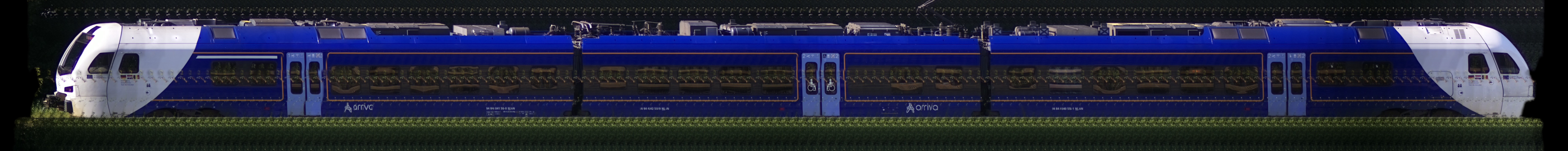 There should be a train photo here :'(