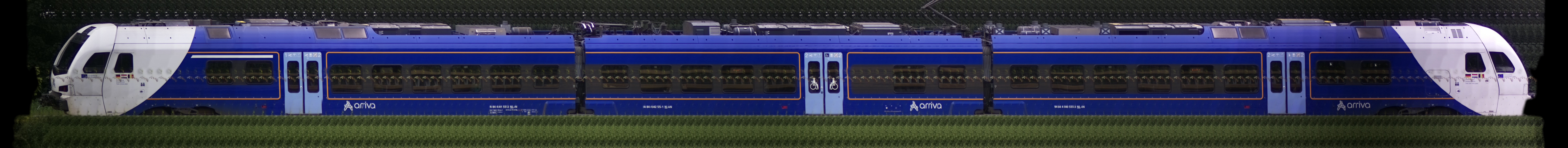 There should be a train photo here :'(