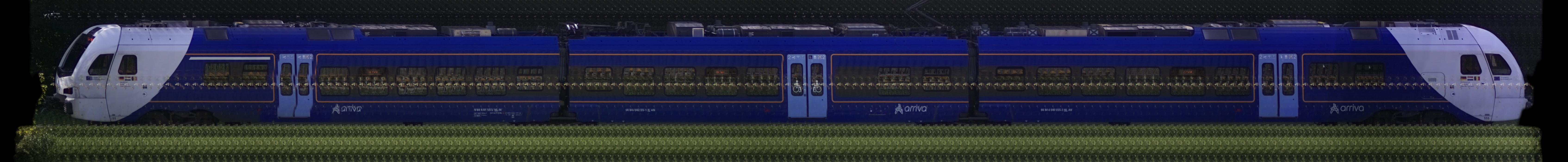There should be a train photo here :'(