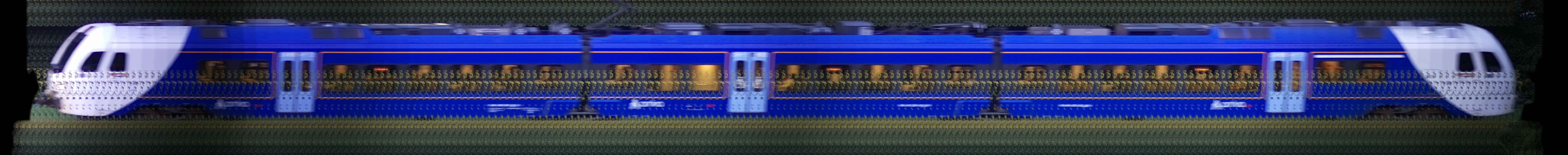 There should be a train photo here :'(