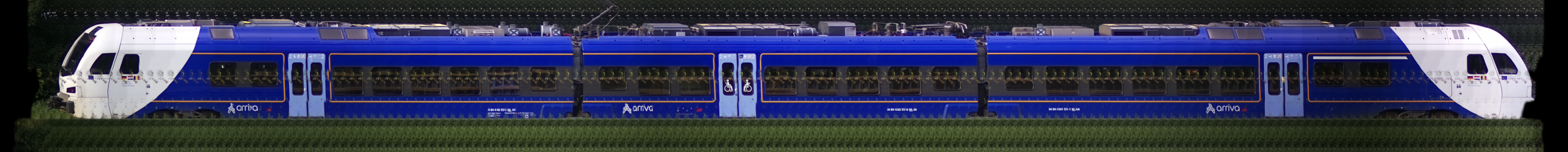 There should be a train photo here :'(