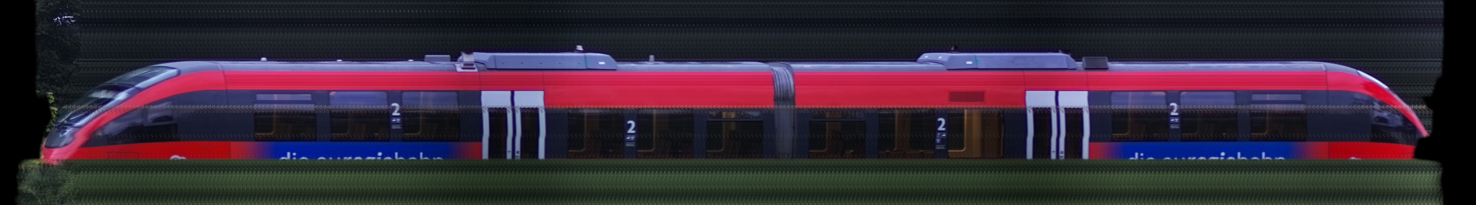 There should be a train photo here :'(