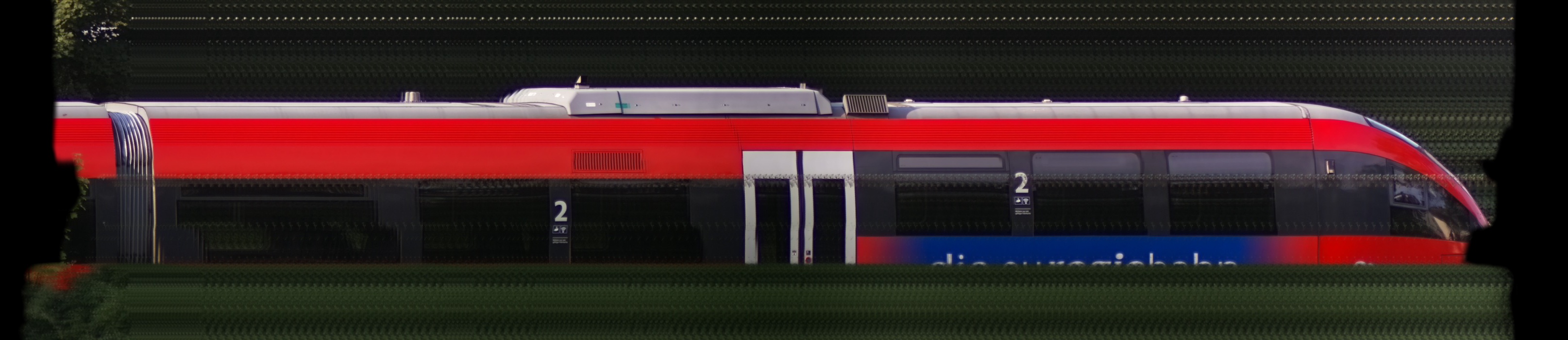 There should be a train photo here :'(