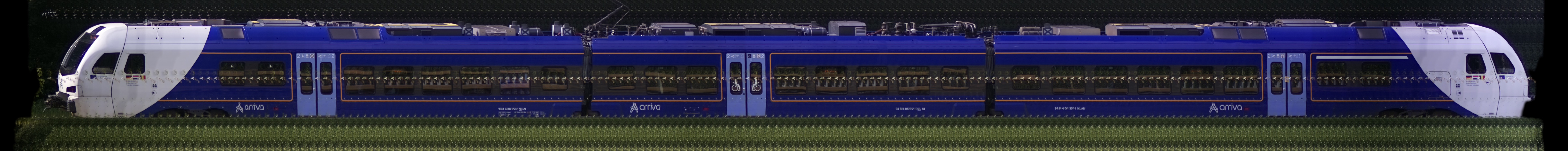 There should be a train photo here :'(