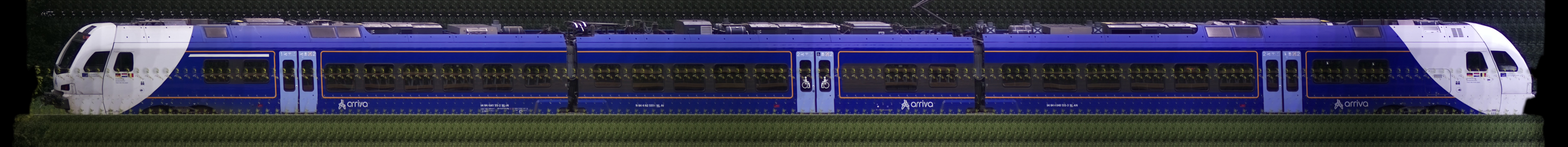 There should be a train photo here :'(