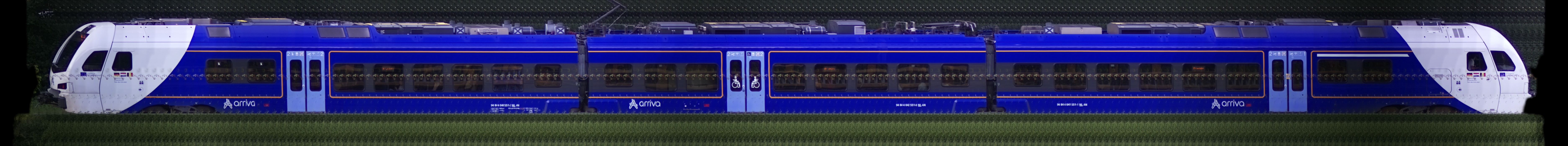 There should be a train photo here :'(