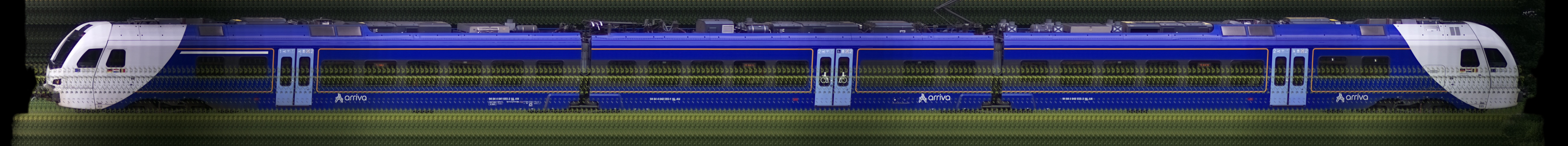 There should be a train photo here :'(