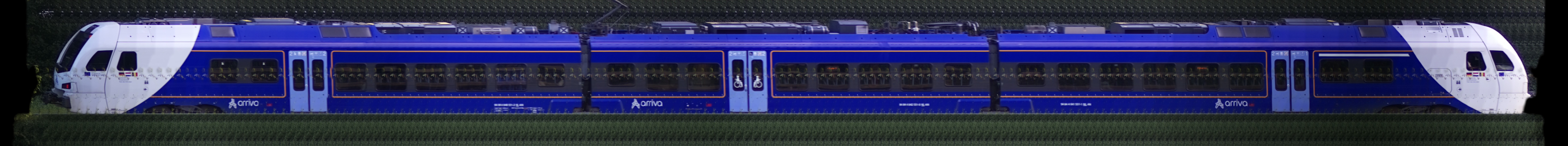 There should be a train photo here :'(