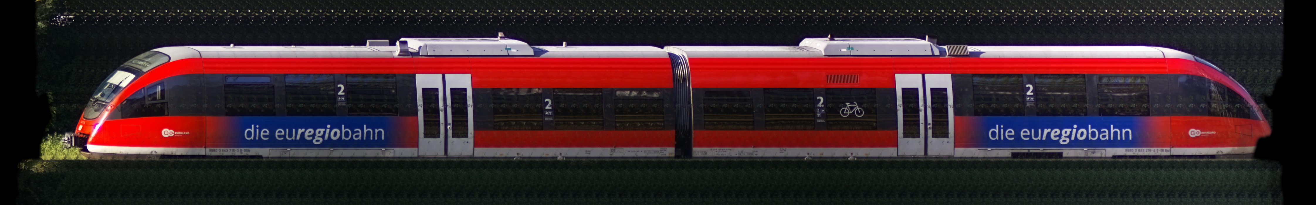 There should be a train photo here :'(