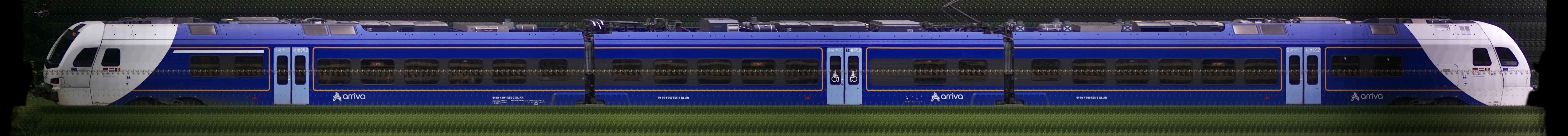 There should be a train photo here :'(